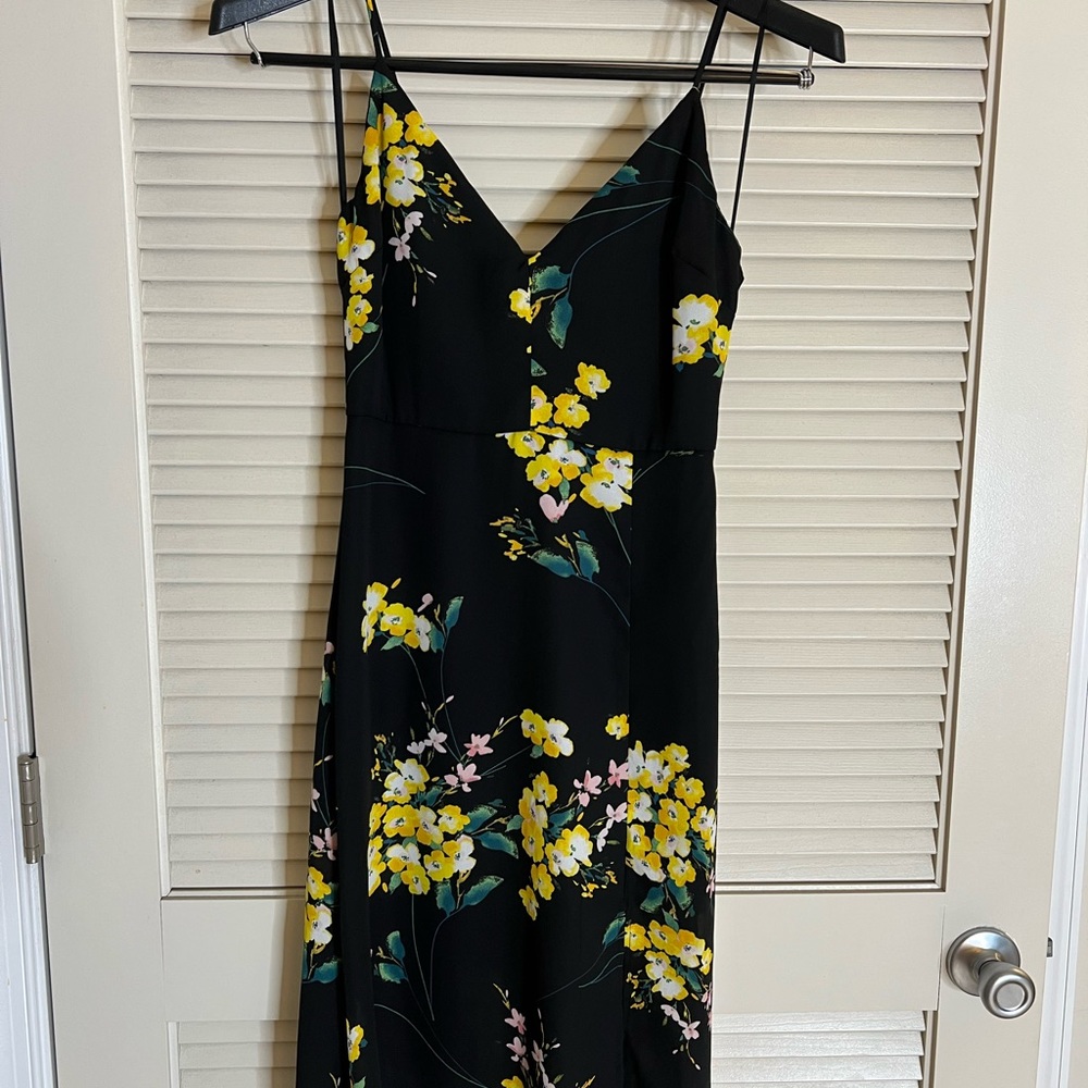 Socialite black floral midi dress